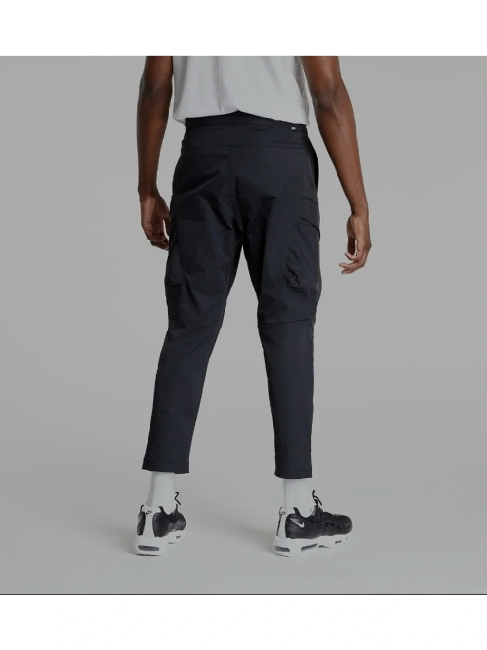 Nike Size 36 Sportswear Men’s Tech Woven Unlined Cargo Pants DH3866-010